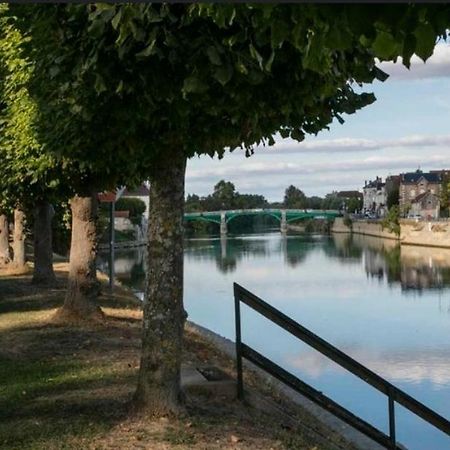 Studio Bord De Marne Jouarre Exteriér fotografie